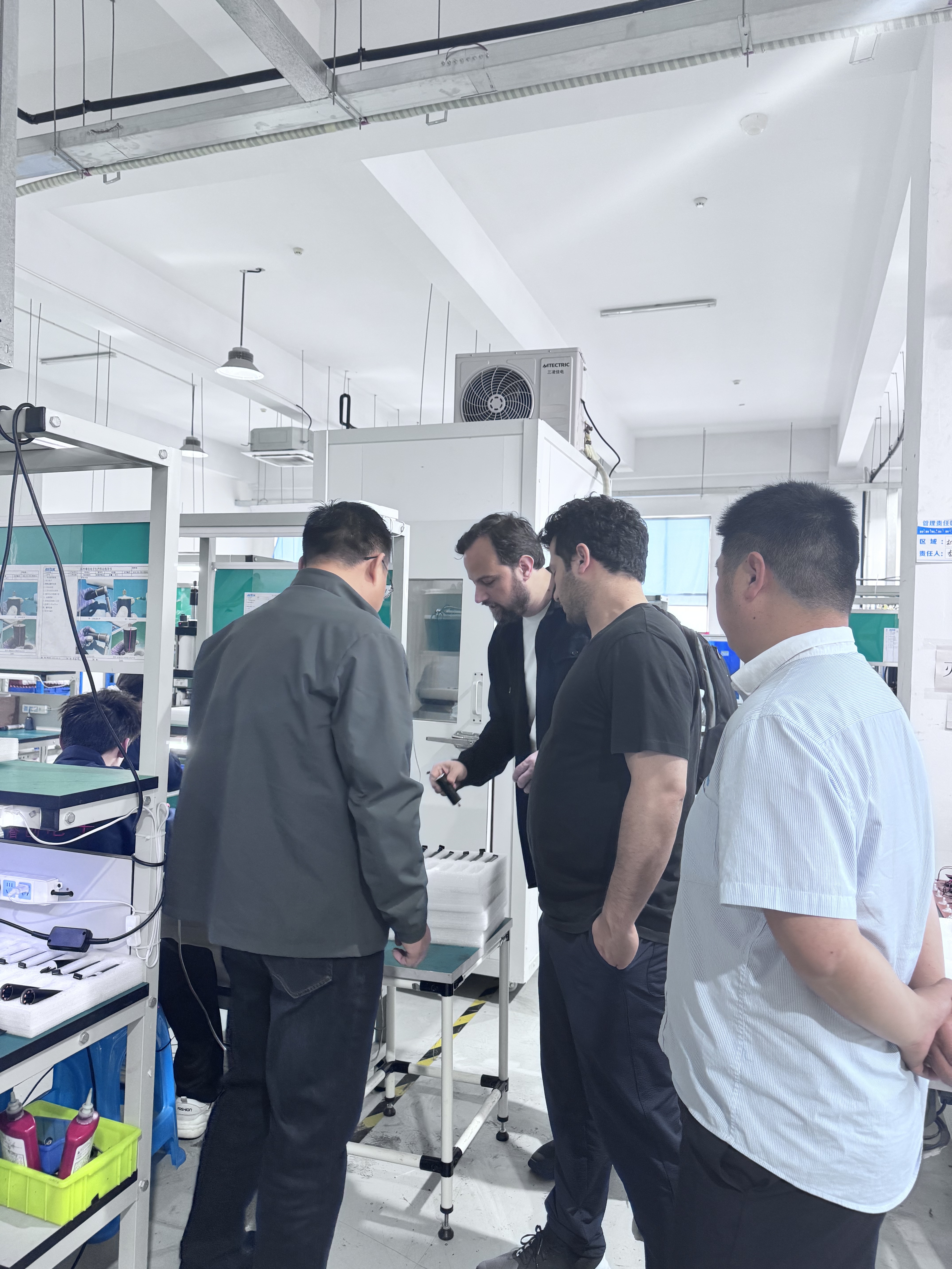 Derniers blogs de l'entreprise sur Des clients turcs ont visité Jiangsu Retek Motion Co., Ltd. pour discuter d'une coopération potentielle